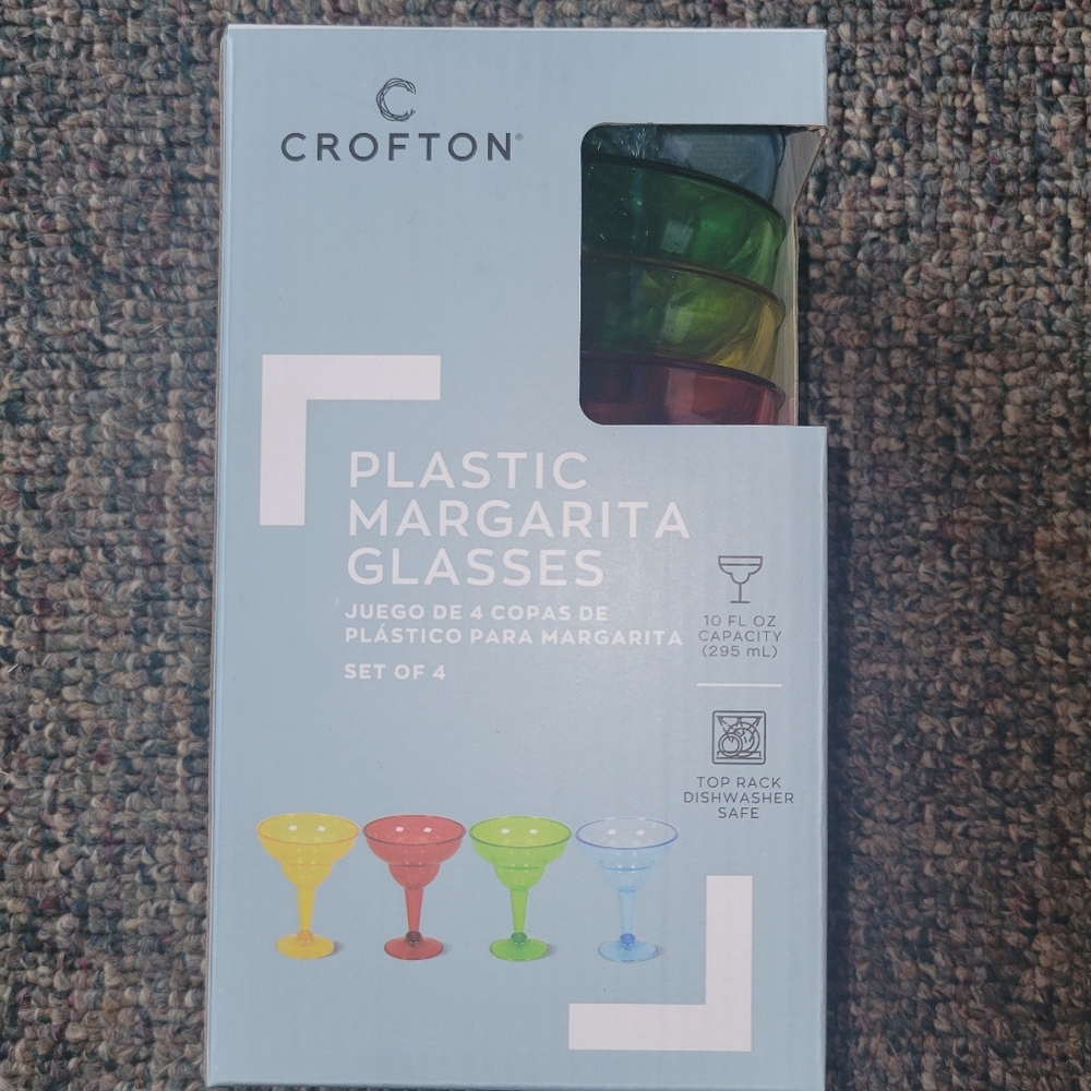 🏖 Crofton 4pk of plastic margarita glasses